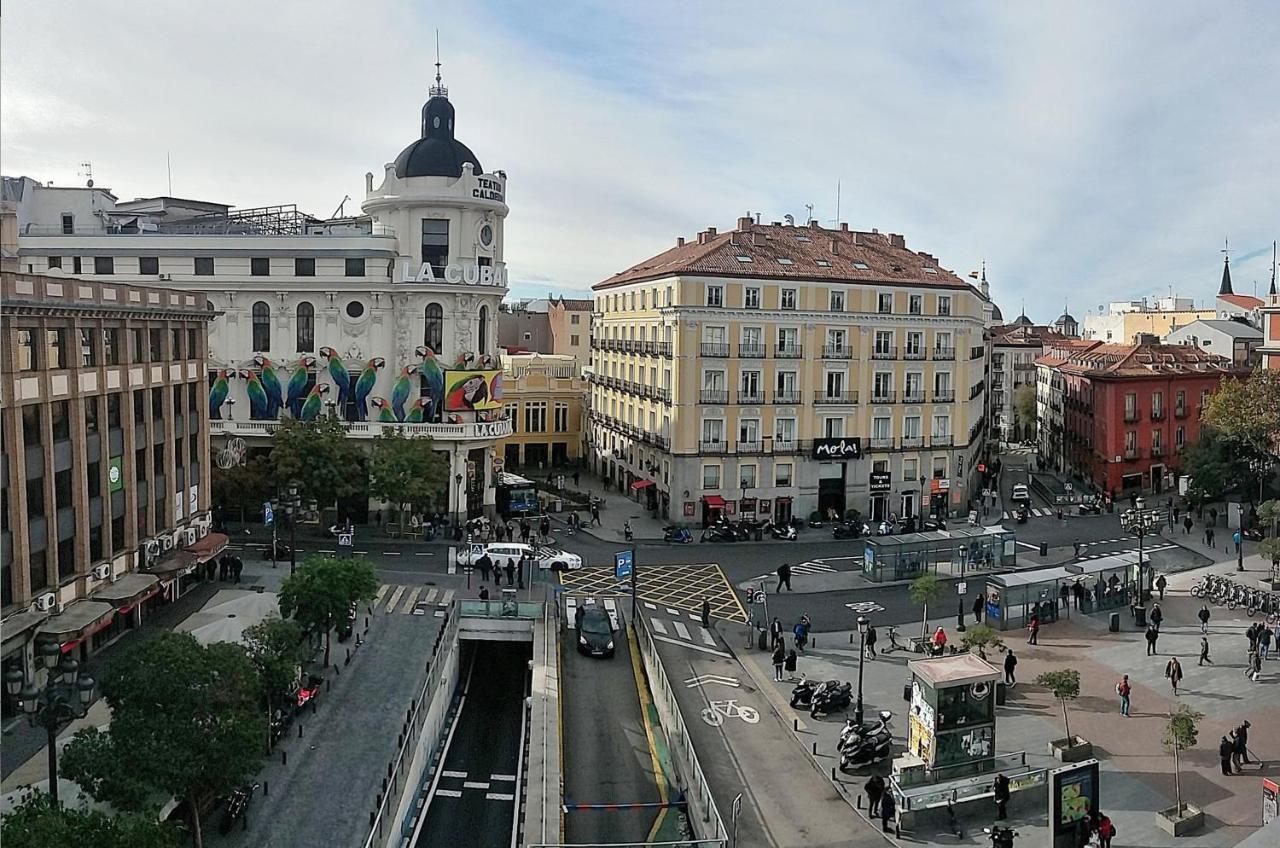 Puerta Del Sol Apartment Madrid Bagian luar foto